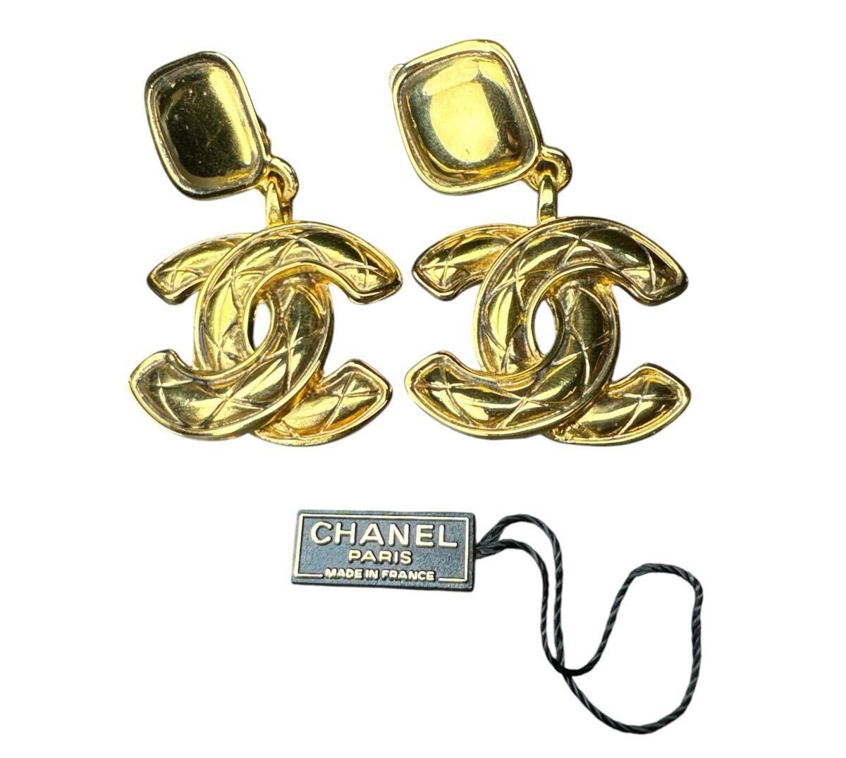CHANEL (シャネル) ヴィンテージ マトラッセ デカココ ココマーク スイング イヤリング　美品　マトラッセイヤリング