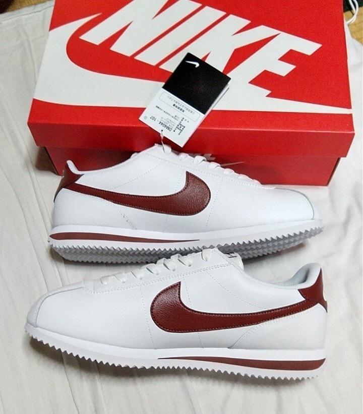 新品 ナイキ コルテッツ NIKE CORTEZ レザー 白 29㎝