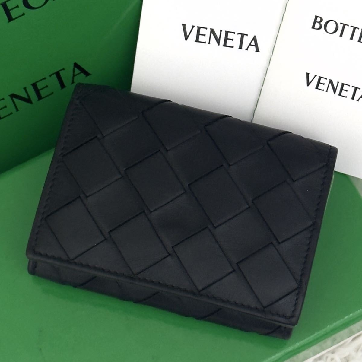 ☆極美品☆RFID搭載 BOTTEGA VENETA ボッテガヴェネタ レザー イントレチャート 三つ折り 財布