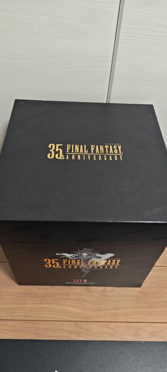 【Lサイズ】新品・未使用品　ファイナルファンタジー35周年 コンプリートBOX 新品・未使用(ワケあり)】ファイナルファンタジー35周年 UT