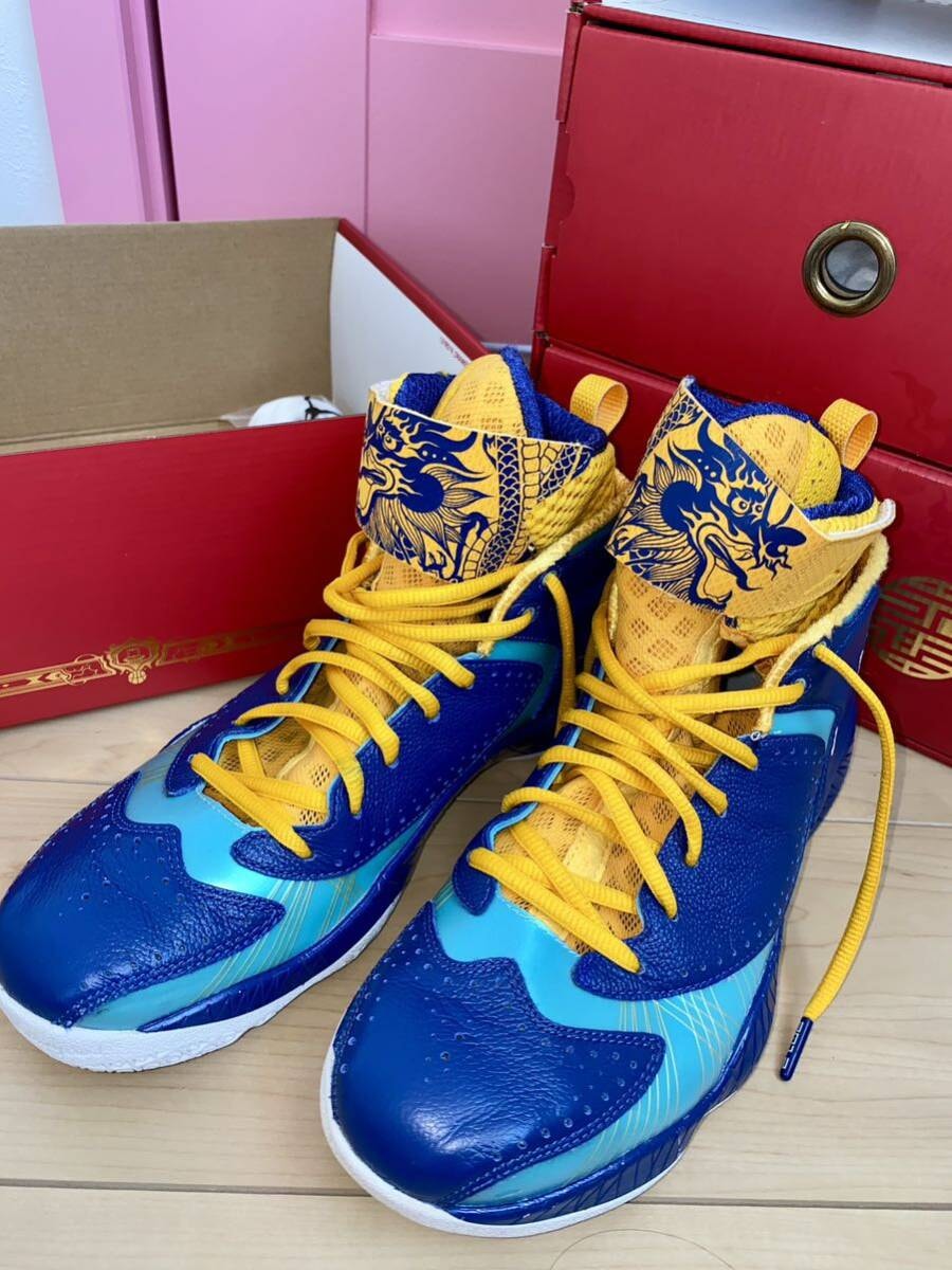 ナイキ エアジョーダン 2012 "デラックス イヤー オブ ザ ドラゴン"