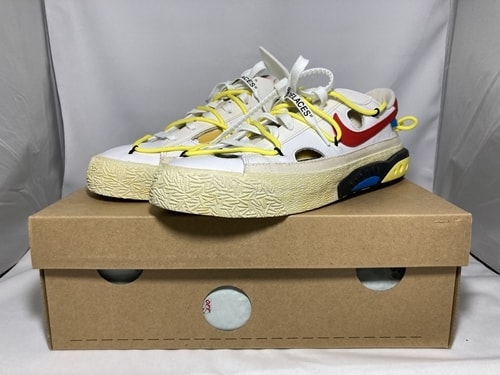 オフホワイト × ナイキ ブレーザー ロー "ホワイト アンド ユニバーシティレッド"