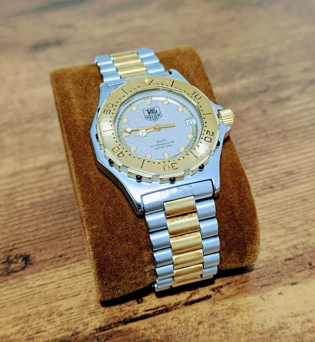 D (傷や汚れあり)】TAG Heuer タグホイヤー プロフェッショナル 200m