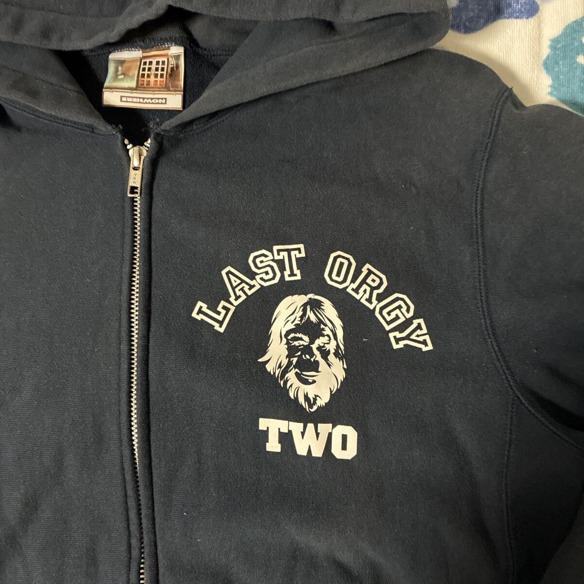 lastorgy パーカー　紺Ｍ　lastorgy2 veryape nigo APE パーカー