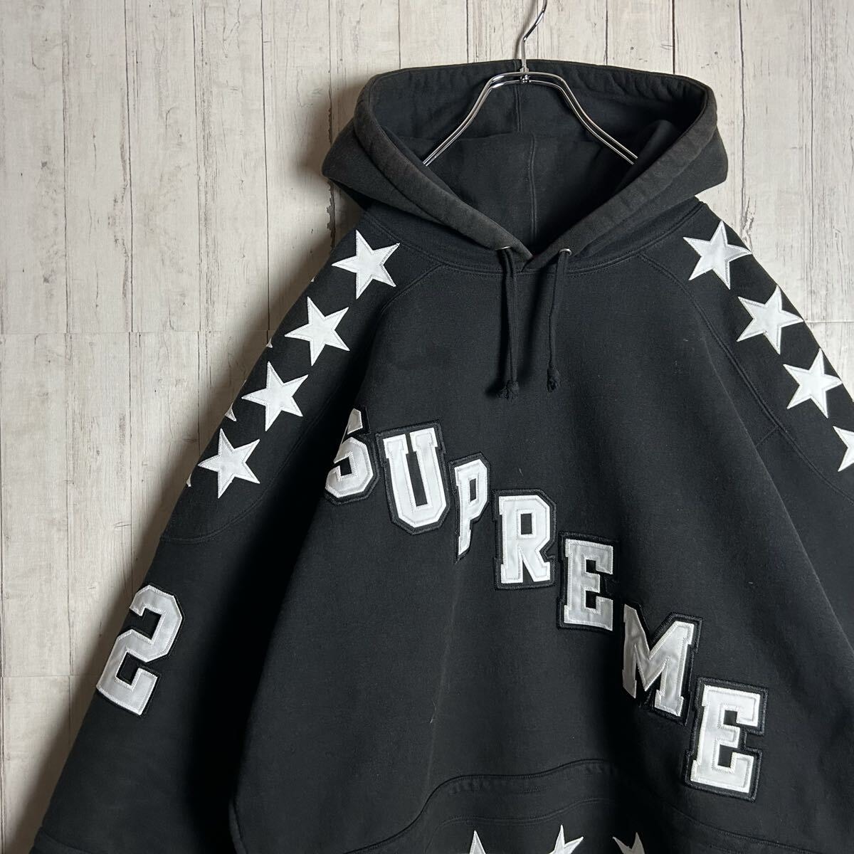 入手困難 L相当 Supreme シュプリーム 20FW ホッケー フーデッド ワッペン スター 星 プルパーカー ブラック 黒 トップス メンズ コットン