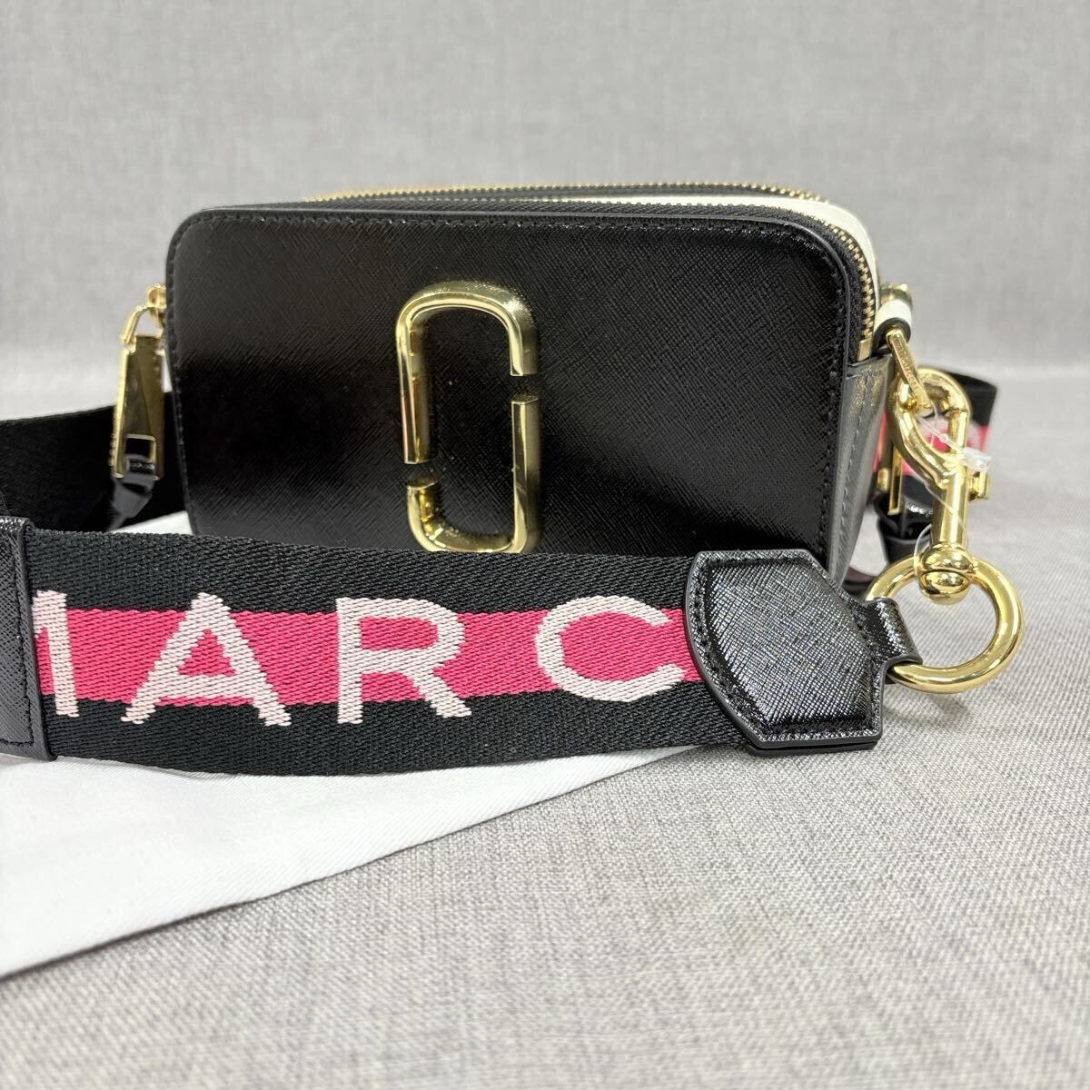 MARC JACOBS マークジェイコブス スナップショット ショルダーバッグ カメラバッグ ブラック