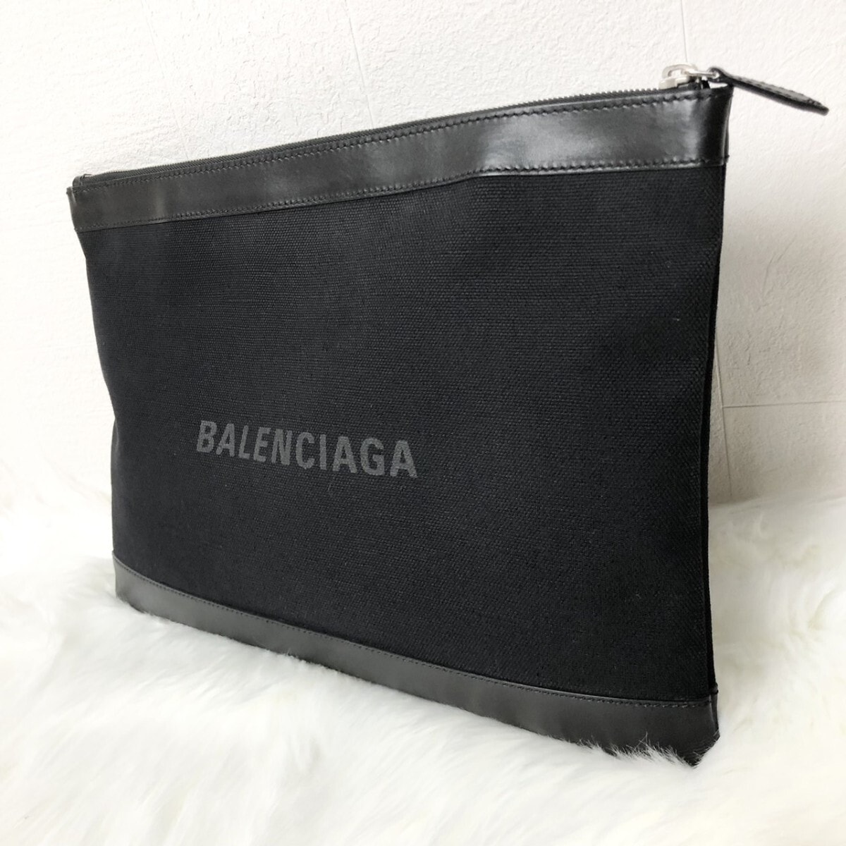 BALENCIAGA バレンシアガ　キャンバス　クラッチバッグ 美品 楽天市場】BALENCIAGA バレンシアガ NAVY CLIP ネイビー