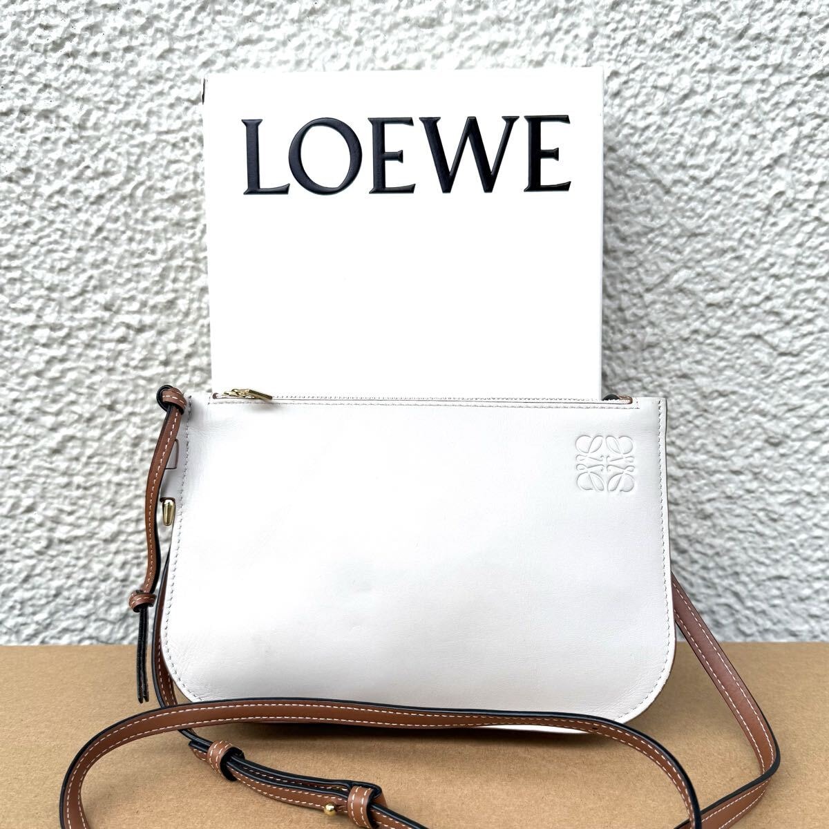 C (やや傷や汚れあり)】LOEWE ロエベ ショルダーバッグ アナグラム