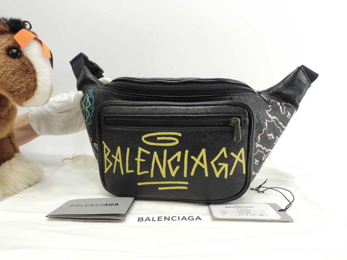 目立った傷や汚れなし】バレンシアガ ベルトバッグ グラフィティ