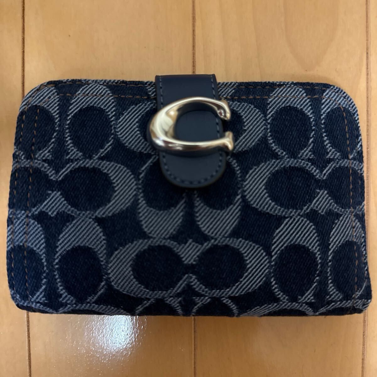 COACH タビー ウォレット・シグネチャー デニム 二つ折り財布