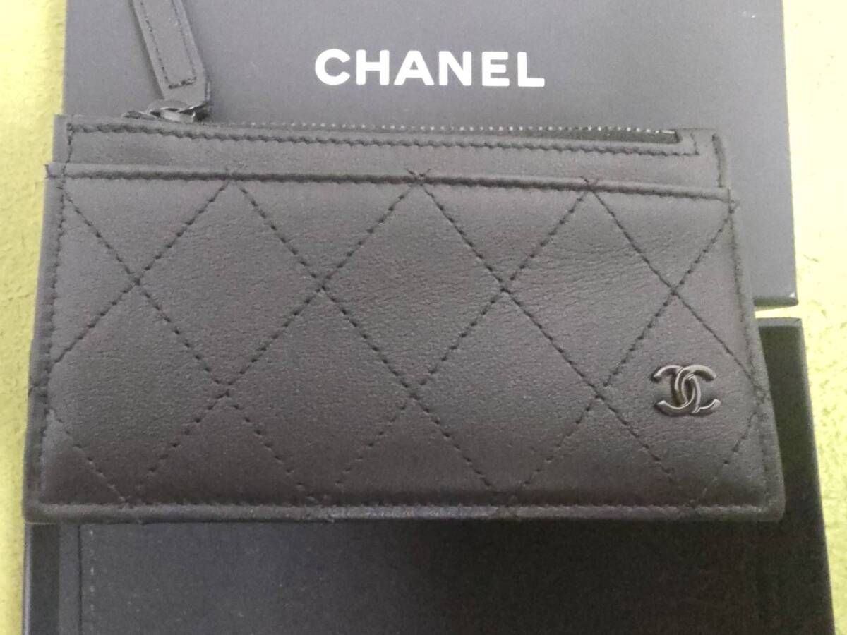 【新品・未使用】CHANEL ソーブラック キルティング フラグメントケース