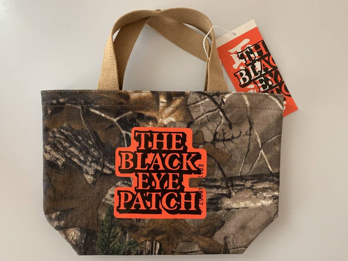 BLACK EYE PATCH OG LABEL TOTE SMALL