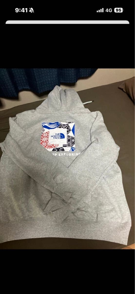 ノースフェイス　パーカー