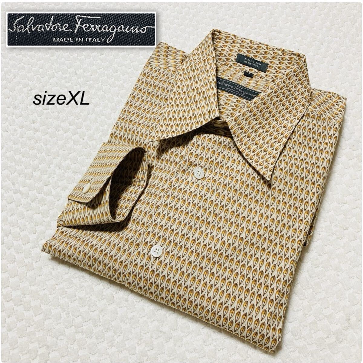 ■極美品■Salvatore Ferragamo サルヴァトーレフェラガモ　総柄ドレスシャツ　長袖　葉っぱモチーフ　sizeXL イタリア製　メンズ　高級