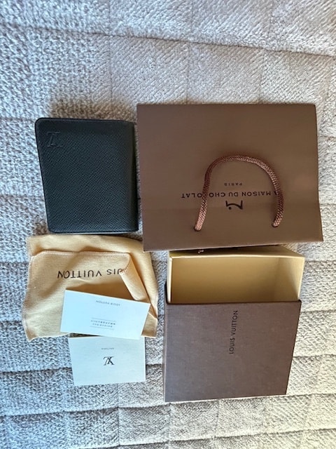 LOUIS VUITTON　タイガ/レザー/BLK/メンズ　財布（コインケースあり）