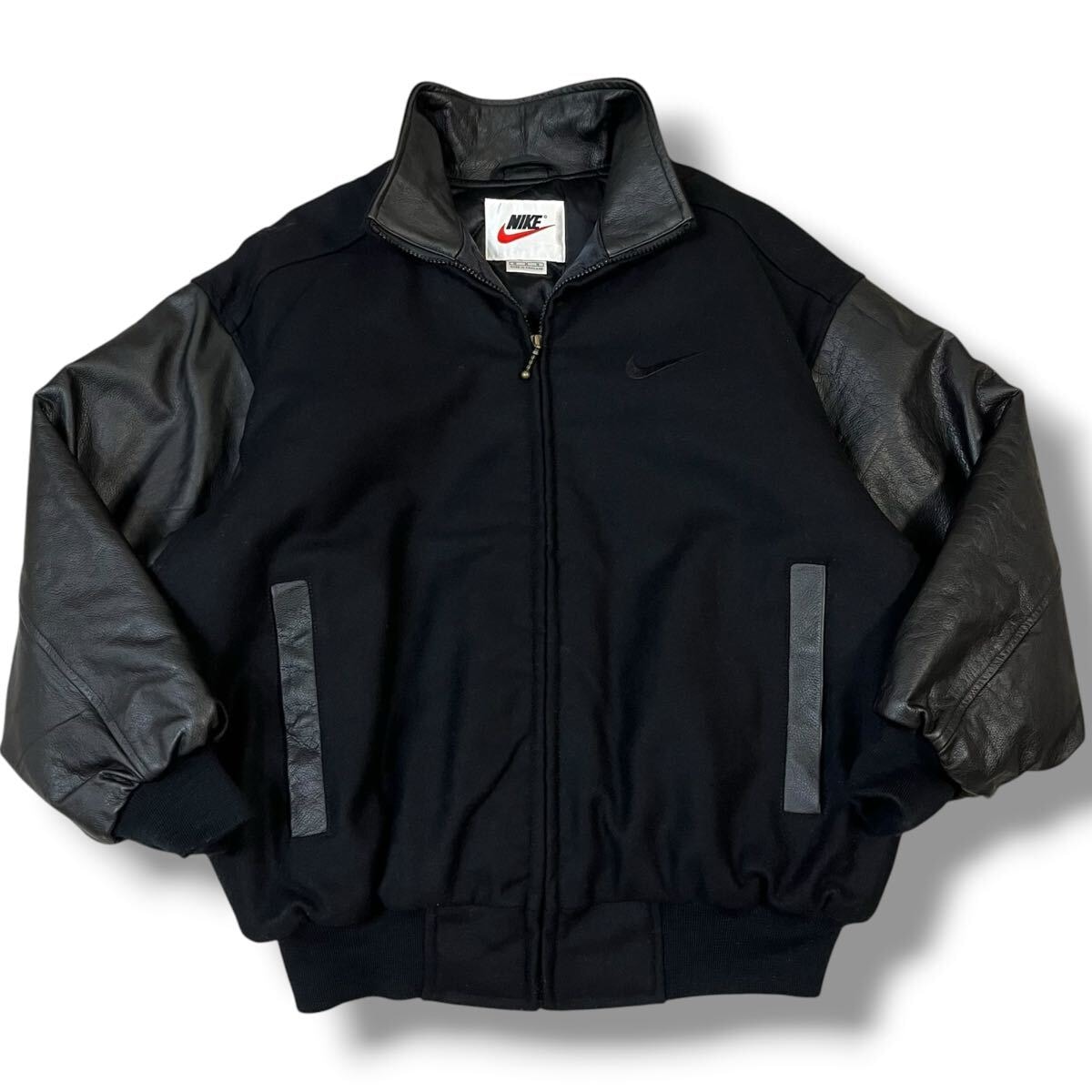 【90s〜】NIKE(ナイキ) レザー切り替え スタジャン バーシティジャケット オールブラック M 白タグ スウォッシュロゴ ビンテージジャケット