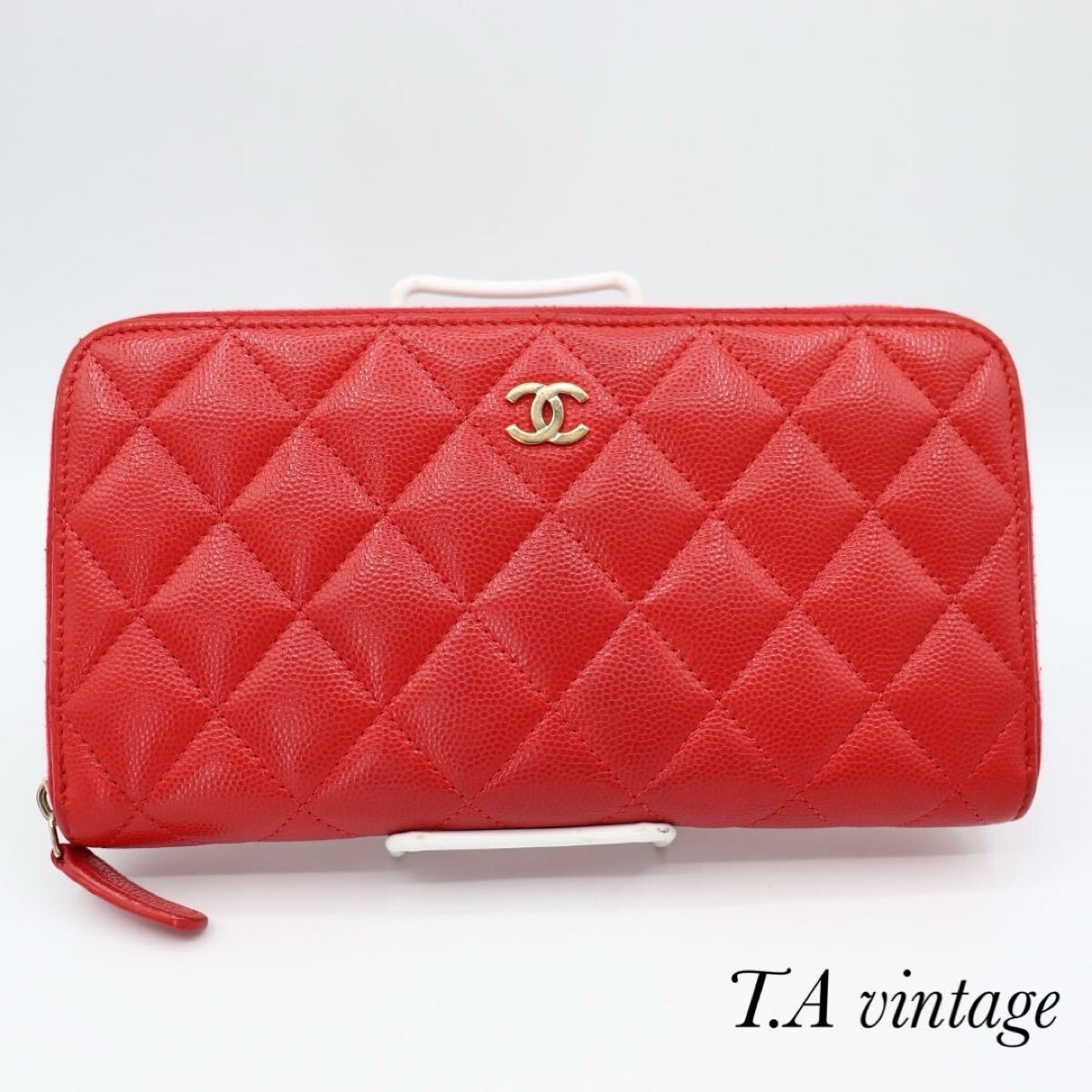 CHANEL 新型　美品　シャネル　キャビアスキン　ラウンドファスナー　長財布　レッド