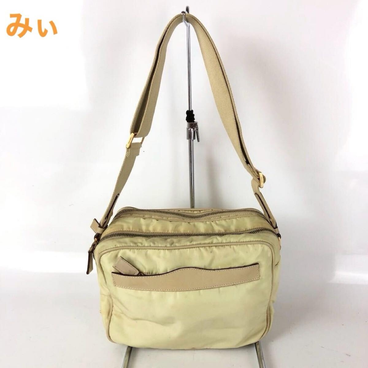 PRADA プラダ ショルダーバッグ ベージュ レディース ブランド ナイロン レザー 本革 テスート 斜め掛け カバン 鞄 肩掛け 三角ロゴ 軽量