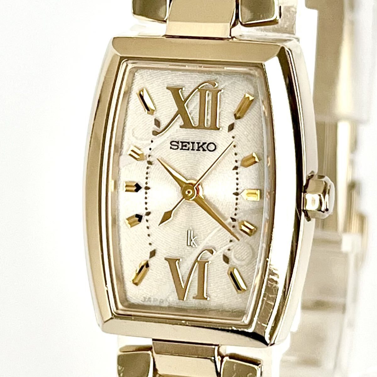 【稼働】磨き済み セイコー SEIKO ルキア LUKIA レディース 腕時計 ソーラー 美品 ゴールド s2156