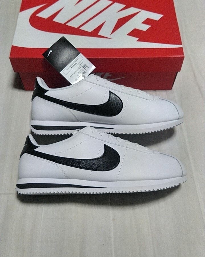 新品箱入 ナイキ コルテッツ NIKE CORTEZ レザー 白/ 黒 29㎝