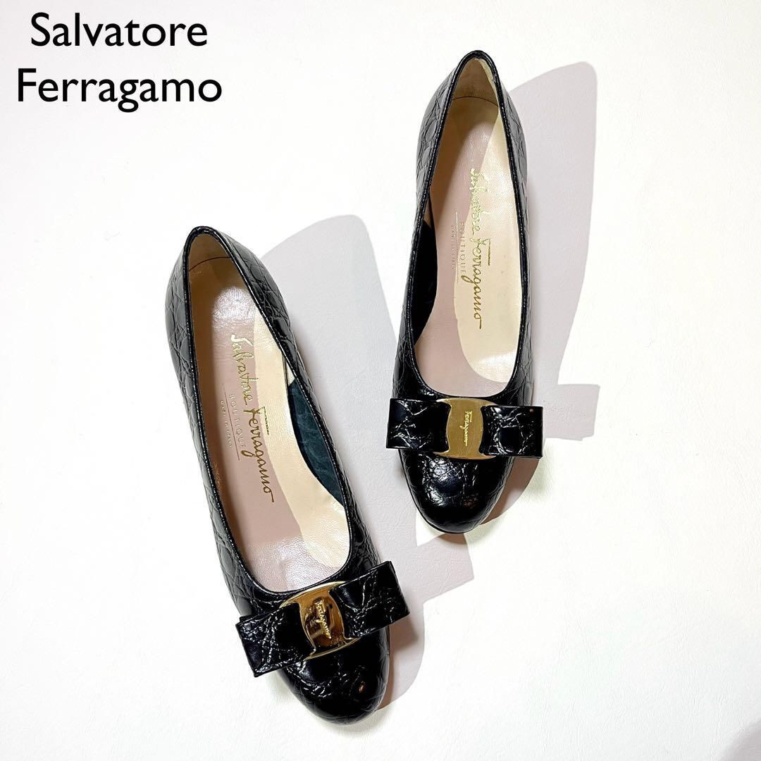 cK121 未使用級 Salvatore Ferragamo クロコ ヴァラリボンパンプス　ローヒール　フェラガモ
