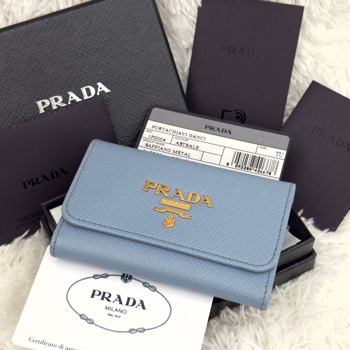 極美品⭐️現行 RFID内蔵 PRADA プラダ サフィアーノ レザー キーケース 極美品⭐️現行 RFID内蔵 PRADA プラダ サフィアーノ レザー