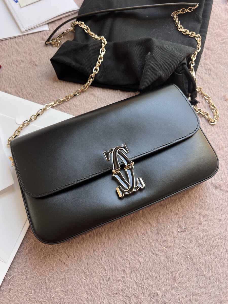 MINI CHAIN BAG, C DE CARTIERC ドゥ カルティエ チェーンバッグ ミニ　福岡岩田屋カルティエ　新品　