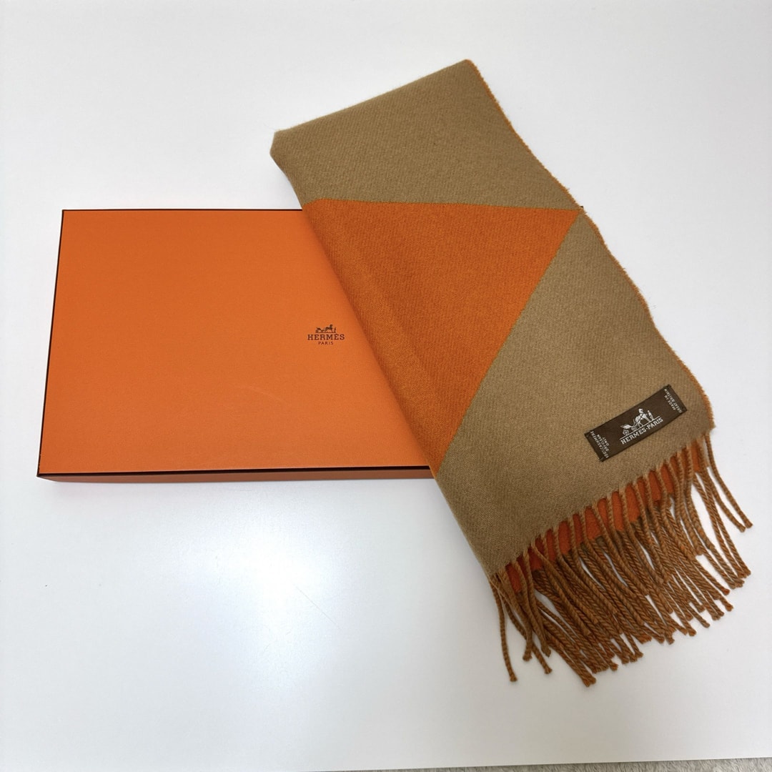 HERMES カシミヤマフラー オレンジ x ベージュ フリンジ付き