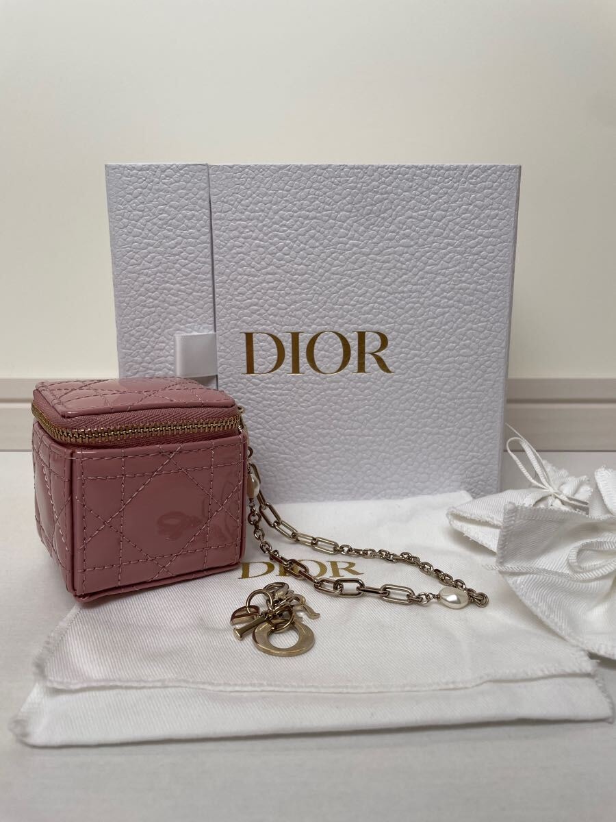 ディオール　Lady Dior チェーン キューブ パティントカーフスキン　カナージュ　ピンク　LADY DIOR レディディオール　DIOR Dior ポーチ