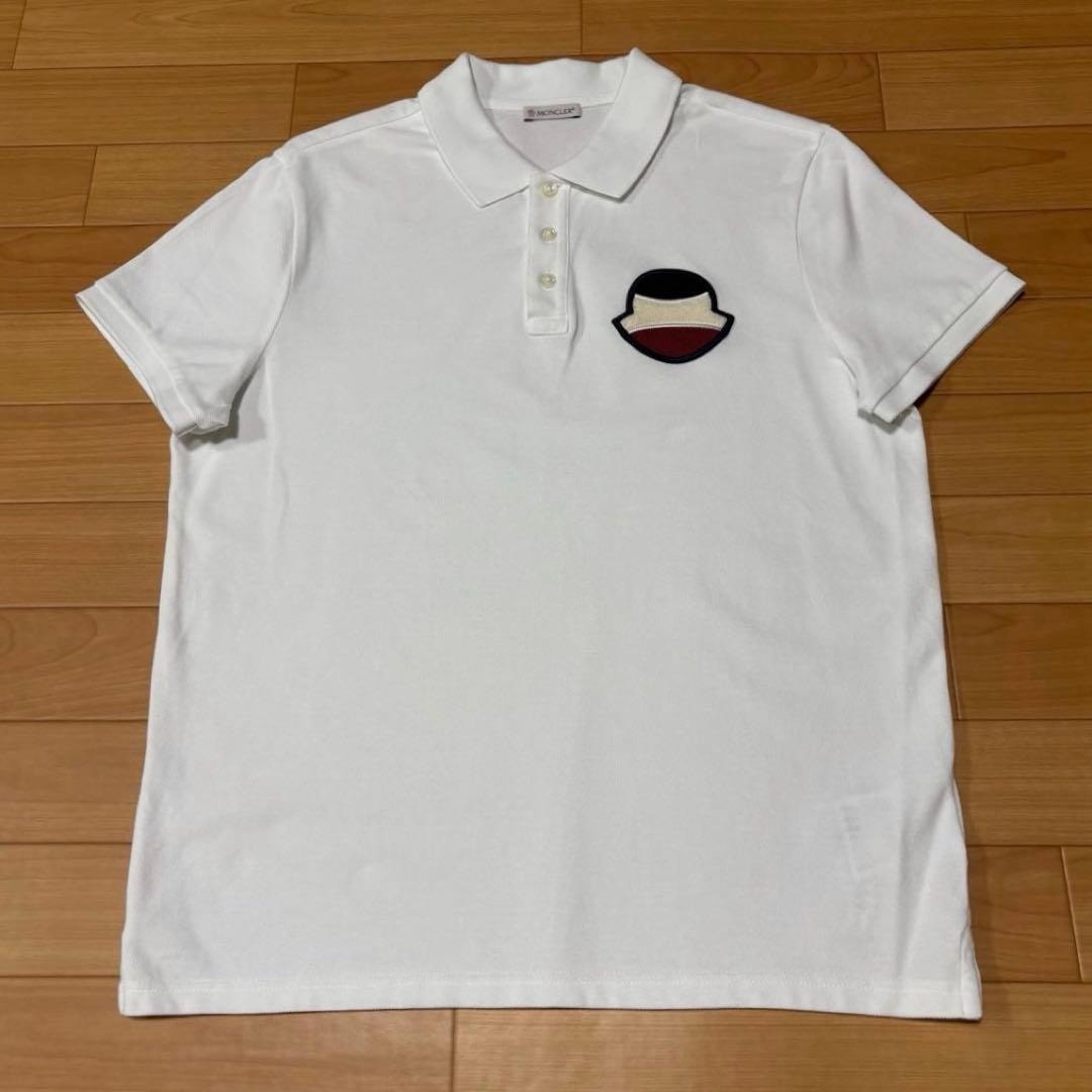 モンクレール　ホワイトポロシャツ　ワッペン付き　クリーニング済み MONCLER モンクレール ポロシャツ ロゴワッペン 鹿の子 トップス 半袖