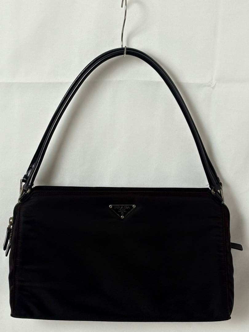PRADAテスート ナイロン ショルダーバッグ ブ黒 三角ロゴ 変色あり
