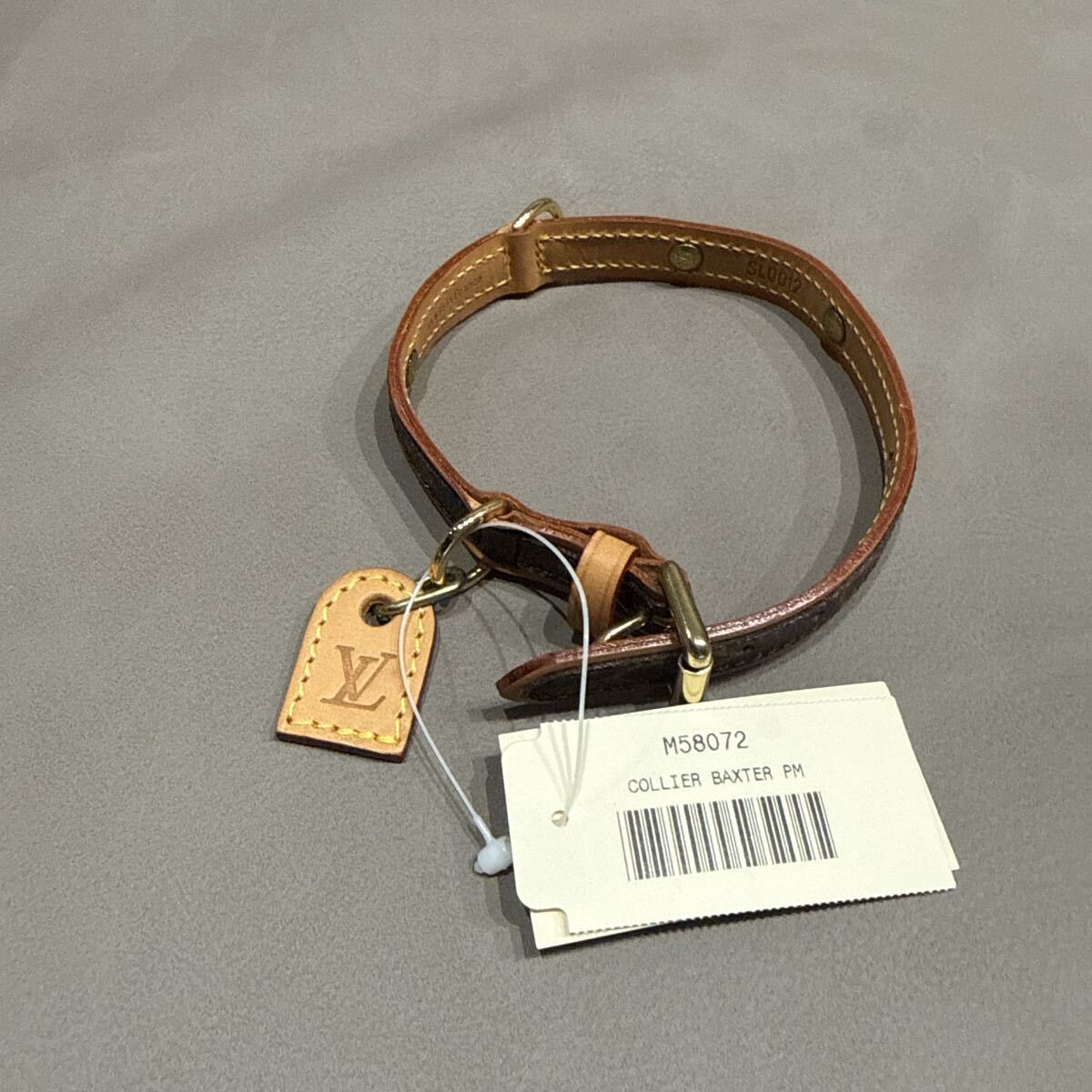 Louis Vuitton Collier Baxter PM 首輪　未使用 ルイヴィトン 首輪