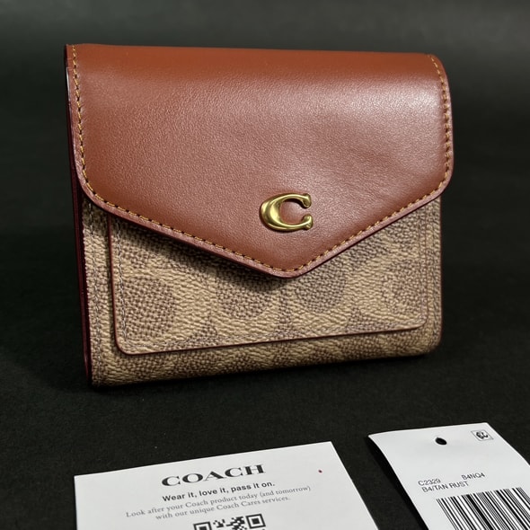 Wtaps Cream / Wallet / Synthetic. Fortless 