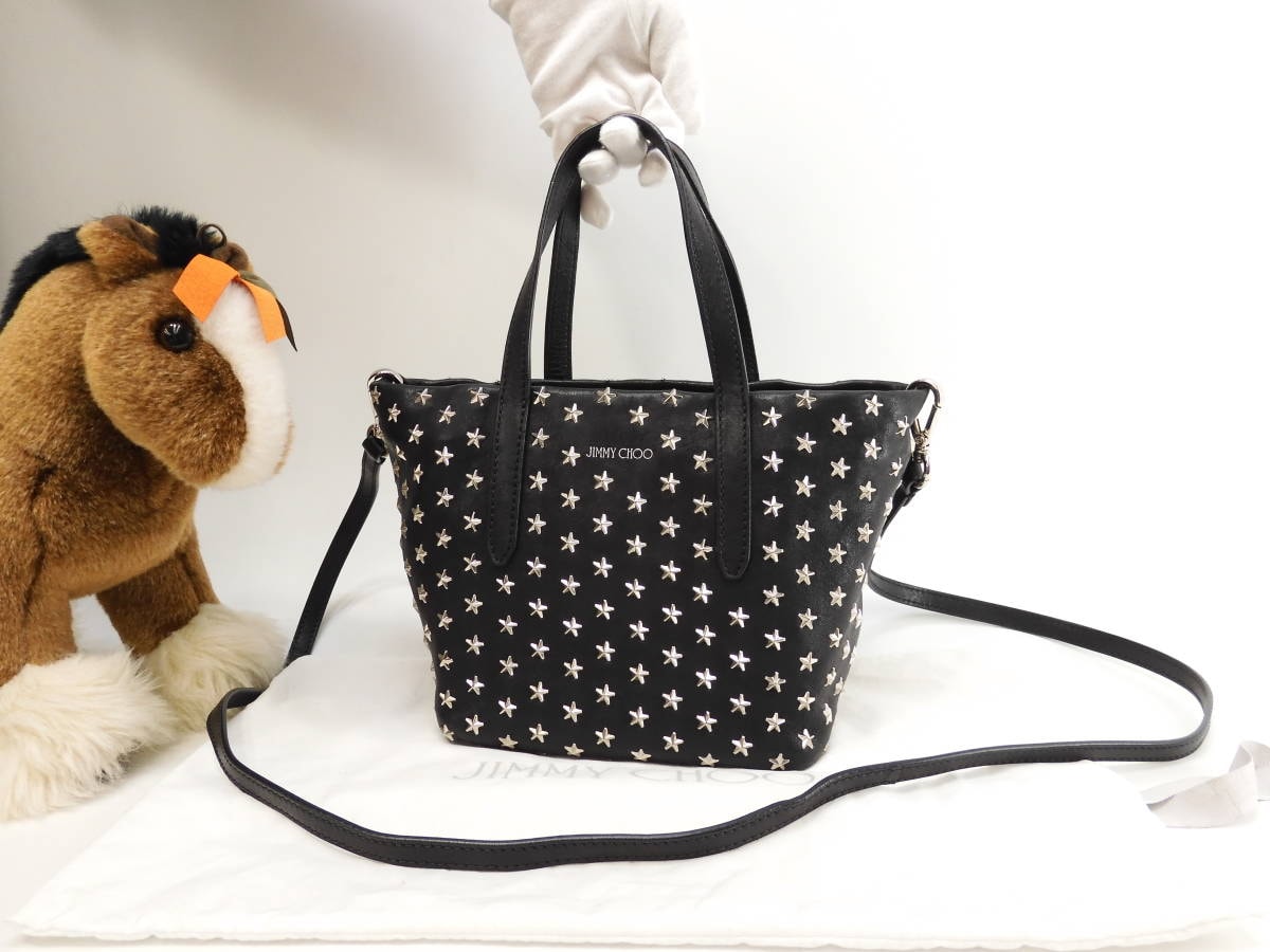 ジミーチュウ ミニサラ スタースタッズ レザー黒 ポシェットバッグ @T0T64Z