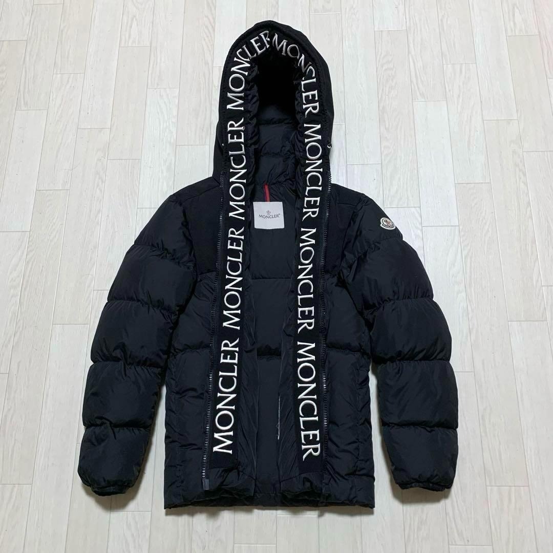 極美品★モンクレール　MONTCLAモンクラー　0ブラック　国内正規品4D106