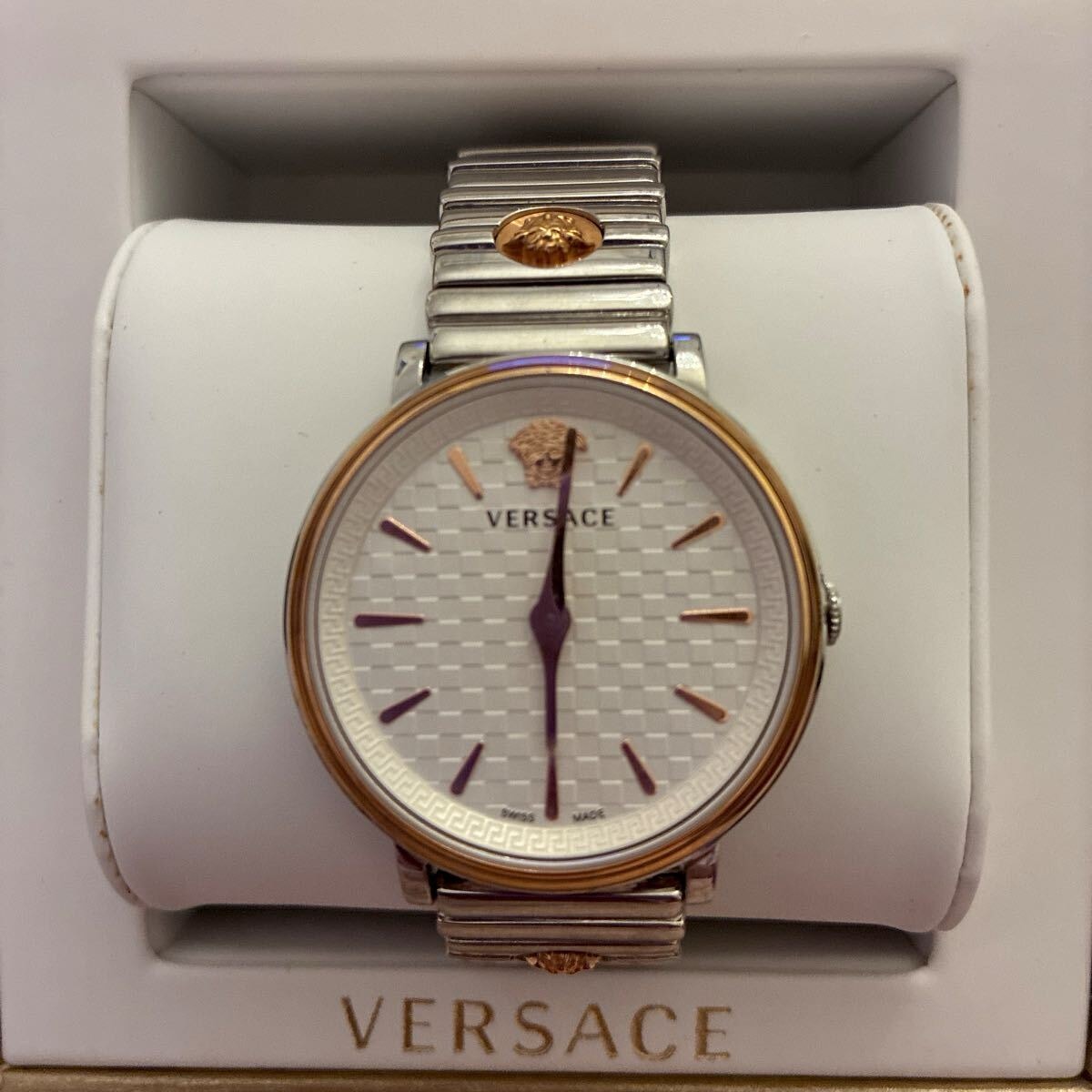 A+ (新品・未使用(ワケあり))】【新品 箱付き】正規品VERSACE
