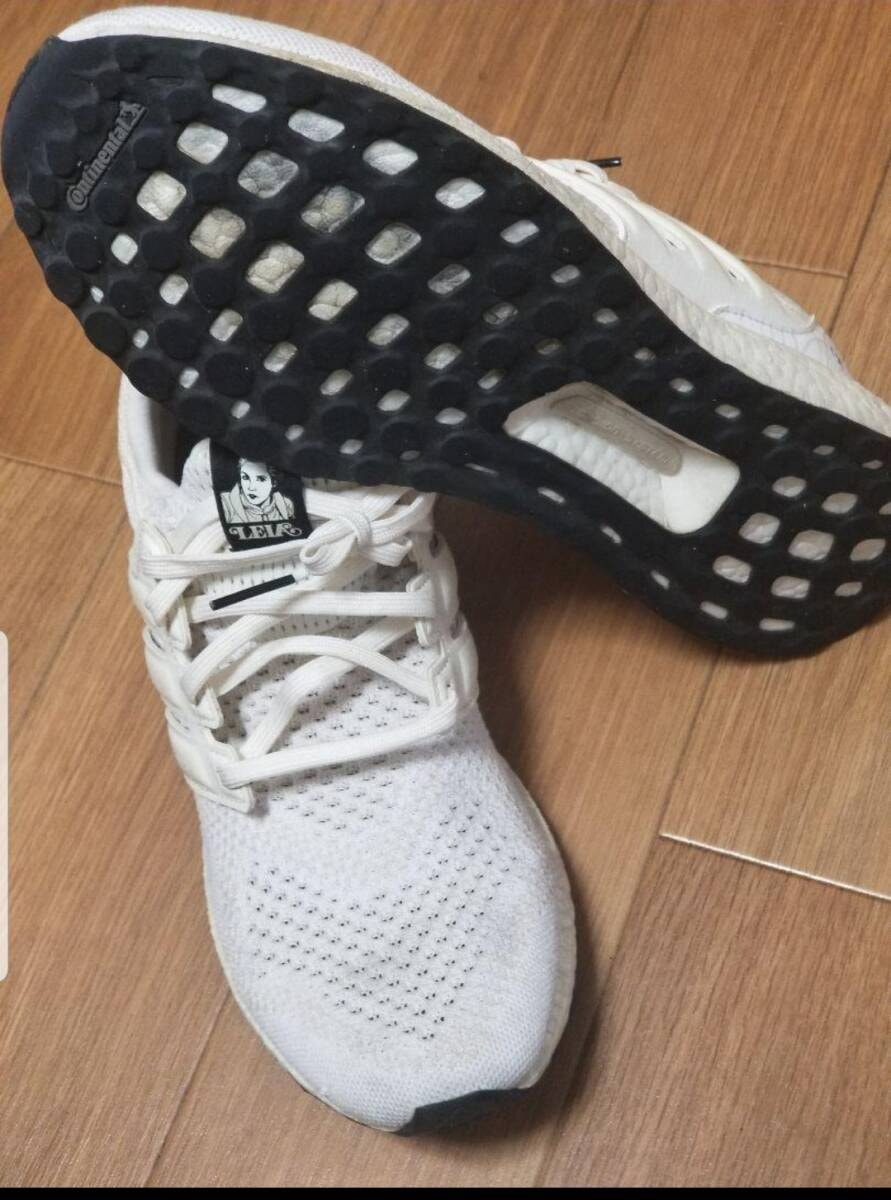 Adidas UltraBoost 28.5 Princess Leiaレア