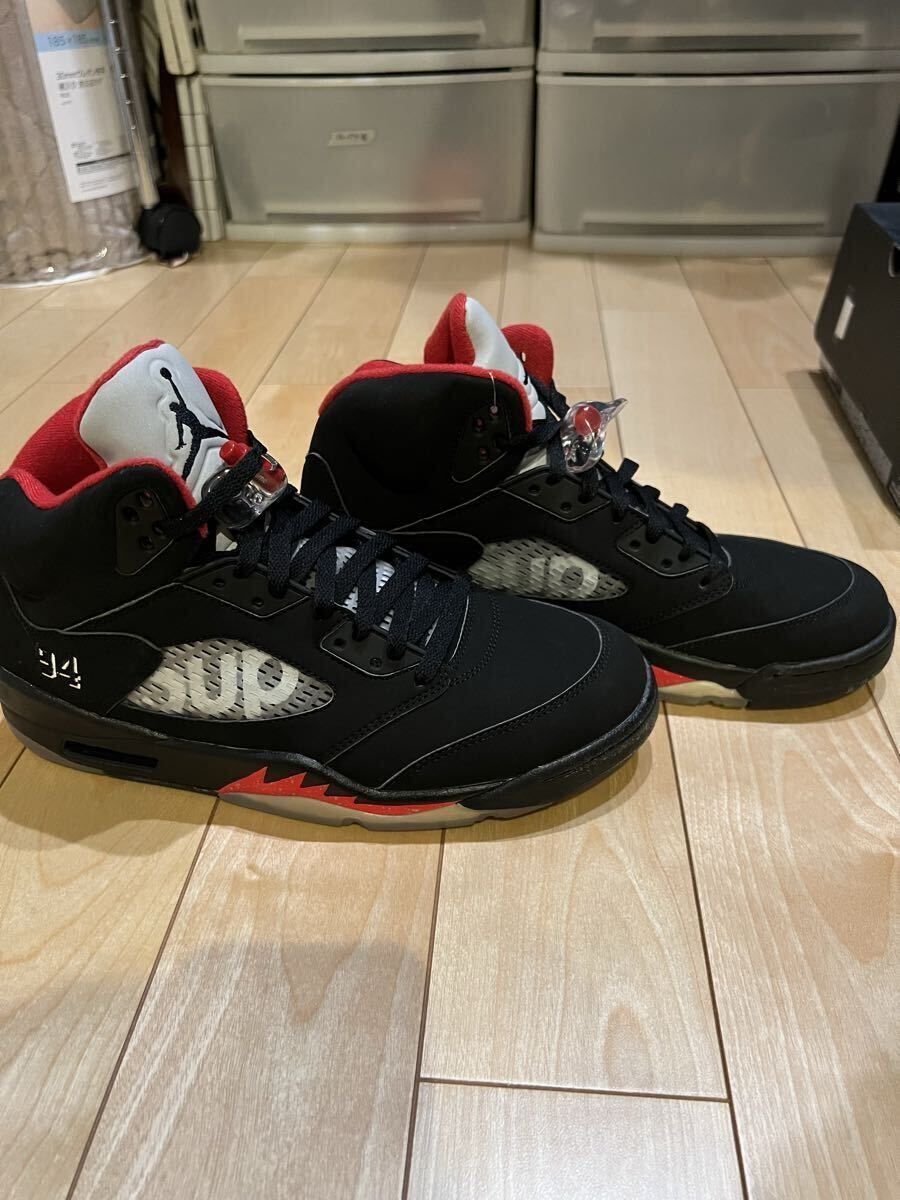 AJ5 ジョーダン5 ブラック エアジョーダン5の誕生35周年を祝して“ブラックメタリック”が