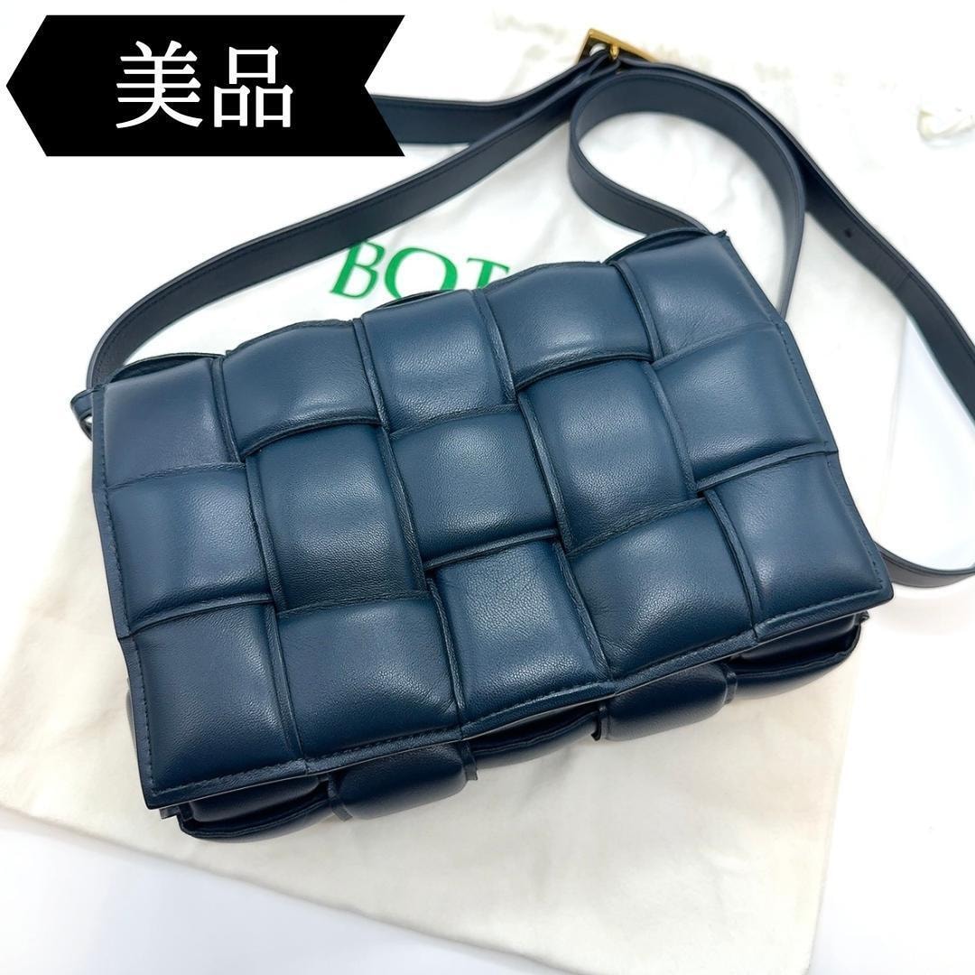 ◇ボッテガヴェネタ◇パデットカセット/ショルダーバッグ/ネイビー/ゴールド金具