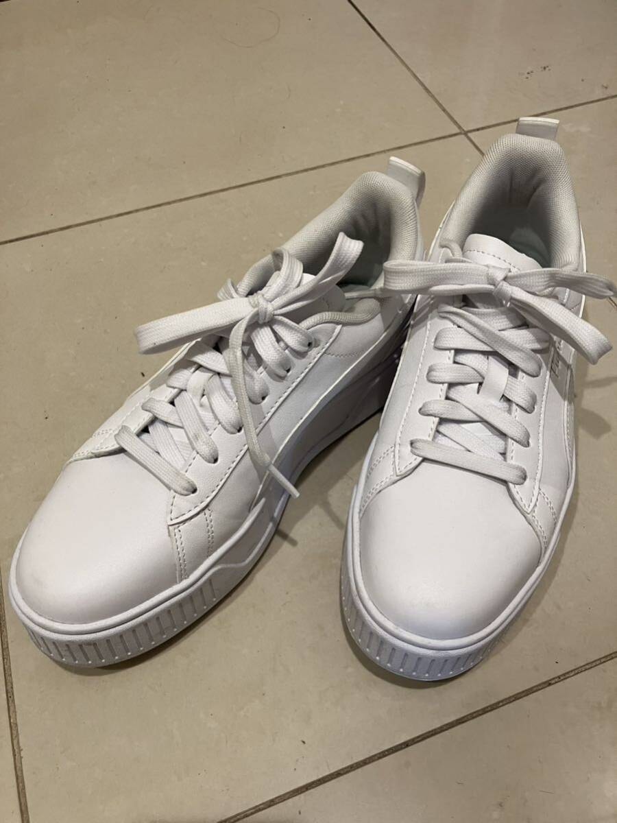 美品　希少pumaプーマ カルメンL 厚底　オールホワイト　 プラットフォーム　24.5