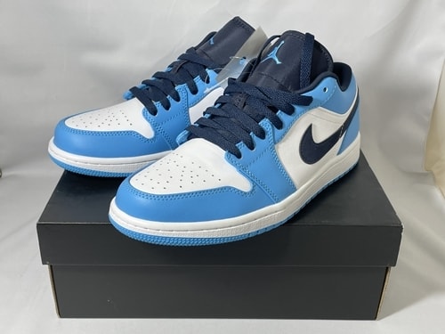 ナイキ エアジョーダン1 ロー "ユニバーシティ ブルー"