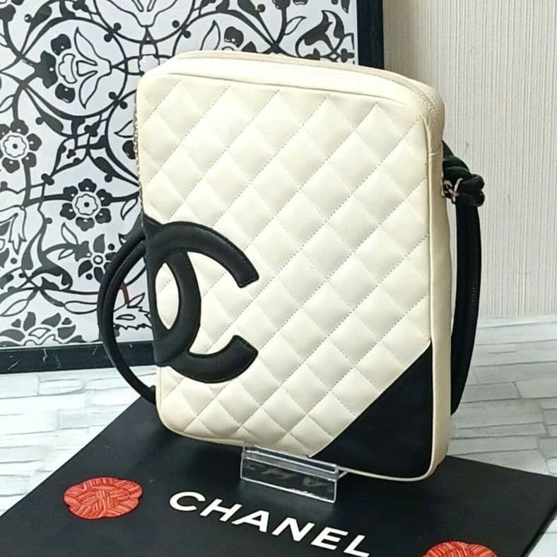 【鑑定済】CHANEL シャネル　カンボンライン　ショルダーバッグ　トートバッグ　ハンドバッグ　ラムスキン　ホワイト　クロスボディ