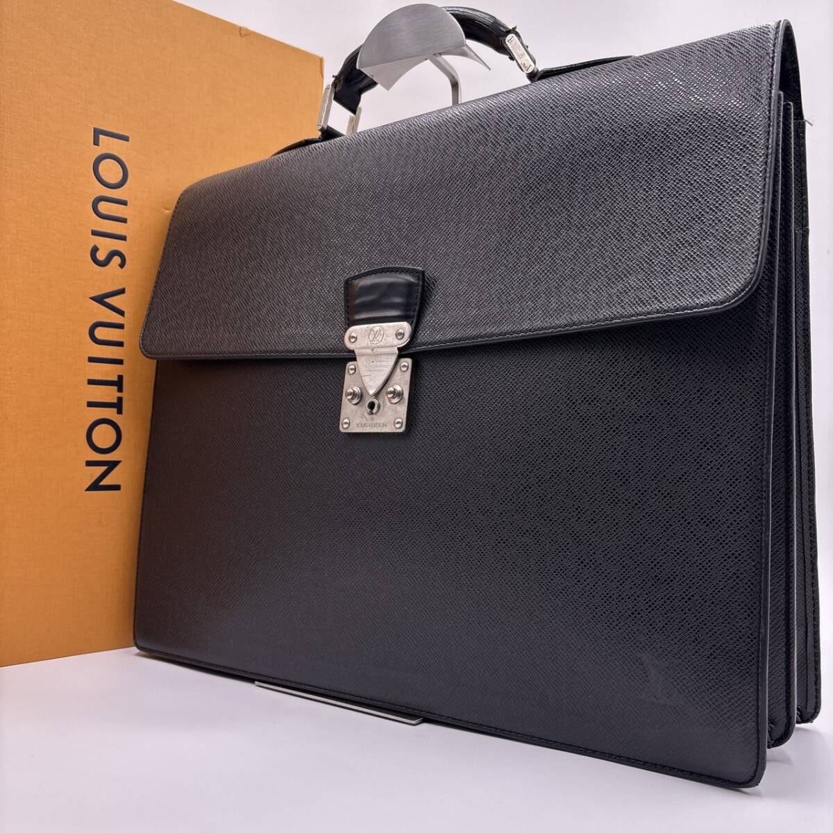 目立った傷や汚れなし】LOUIS VUITTON ルイヴィトン タイガ