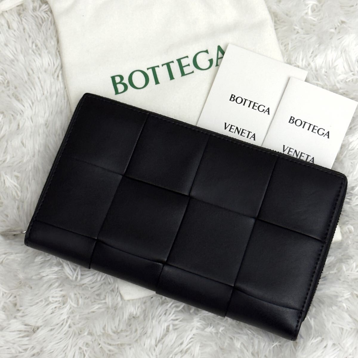 ☆美品☆ICチップ内蔵 ボッテガヴェネタ マキシイントレチャート カセット 財布 BOTTEGA VENETA ラウンドファスナー