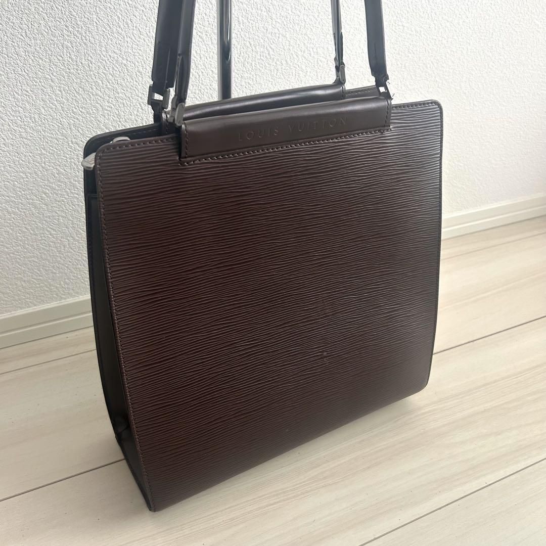LOUIS VUITTON ルイヴィトン ハンドバッグ フィガリMM モカ