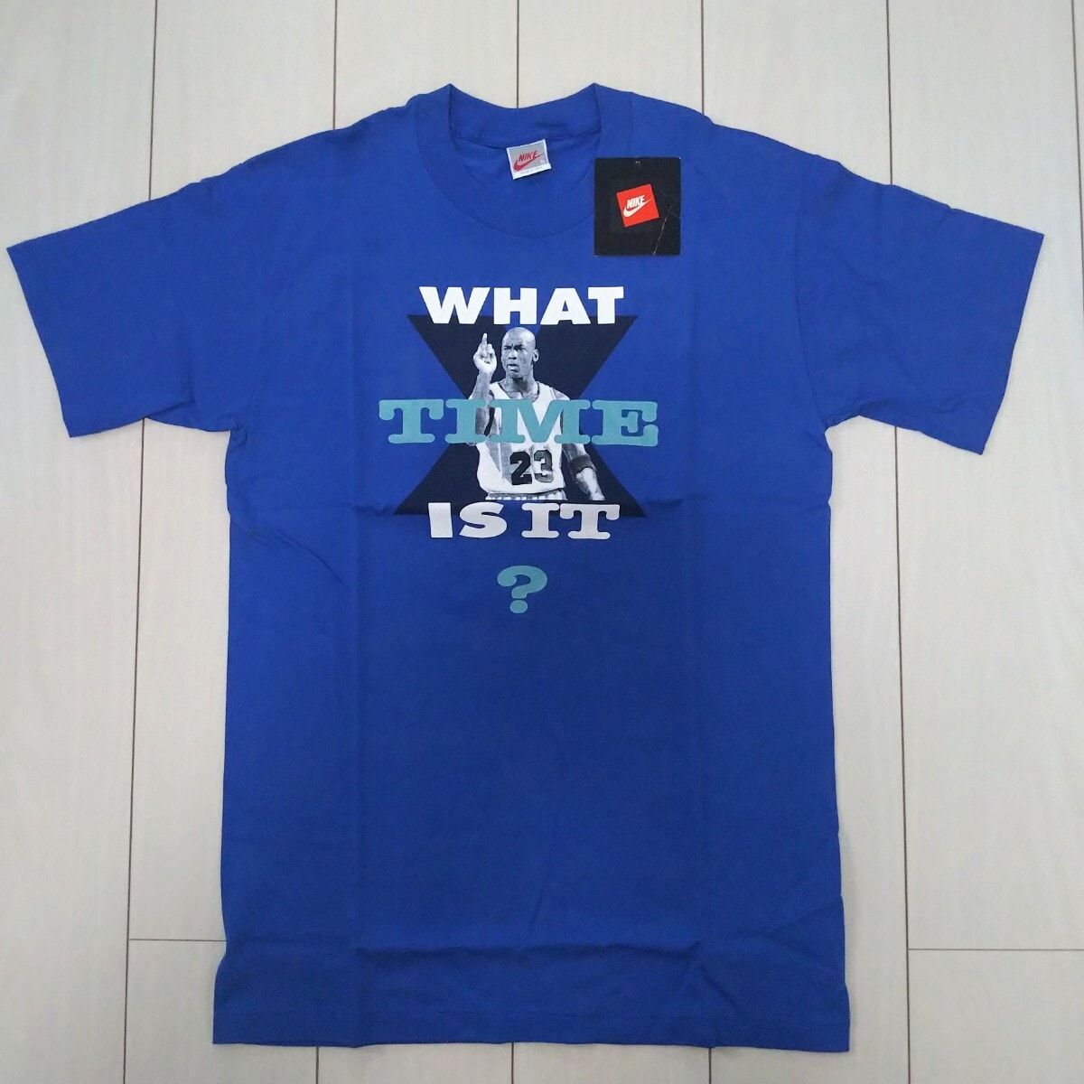 トップス Nike Jordan LEVI'S Graphic Short-Sleeve Jordan Air Jordan x Levi's Short Sleeve Tee Red - Men's Clothing