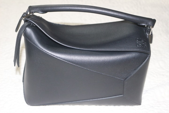 LOEWE　ロエベ　パズルバッグ　ミディアム　ブラック　現行　美品　正規店購入品　レシート等付属　メンズレディース