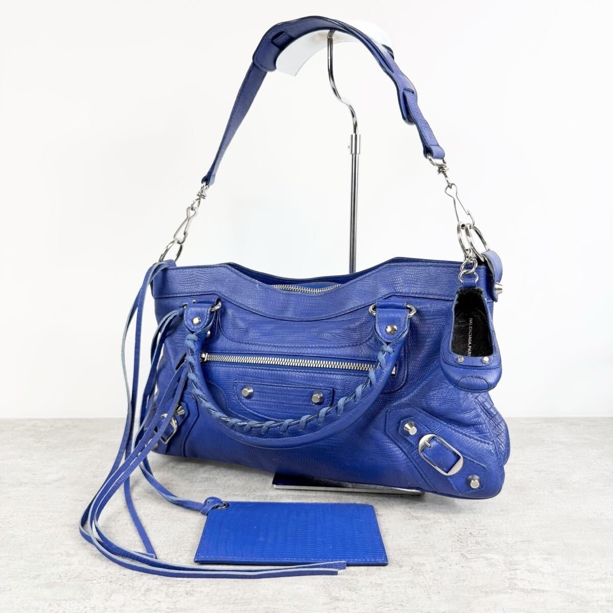 BALENCIAGA ザ ファースト シティ バレンシアガ