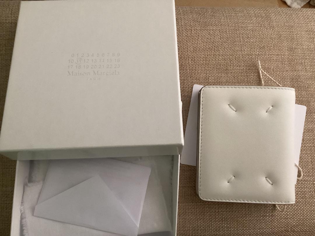 【箱付き未使用品】Maison Martin Margiela　メゾン マルタン マルジェラ　ウォレット　財布