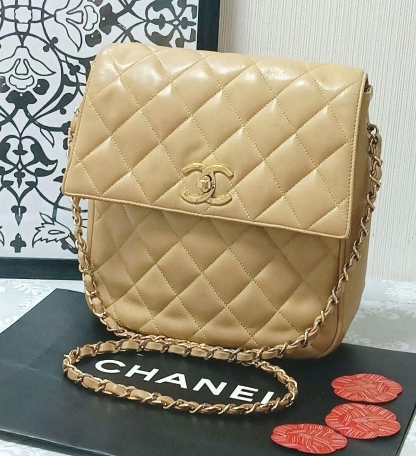 【ターンロック】CHANEL　シャネル　マトラッセ　チェーンショルダーバッグ　ラムスキン　シングルフラップ　ベージュ　